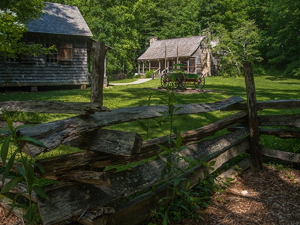 renting a cabin in the mountains